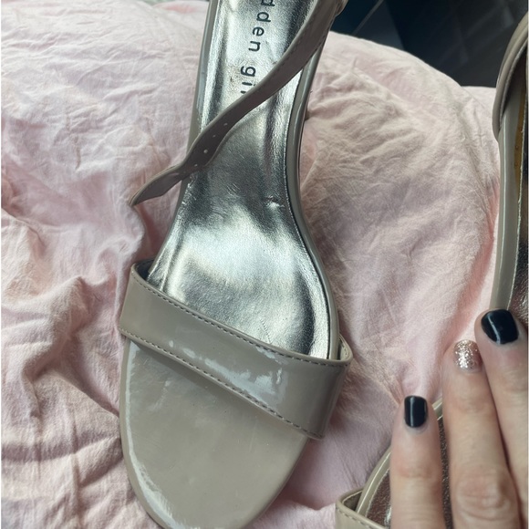 Madden Girl g-Daring - Picture 2 of 5